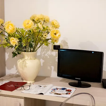 Queen Daisy 3* Castellammare di Stabia